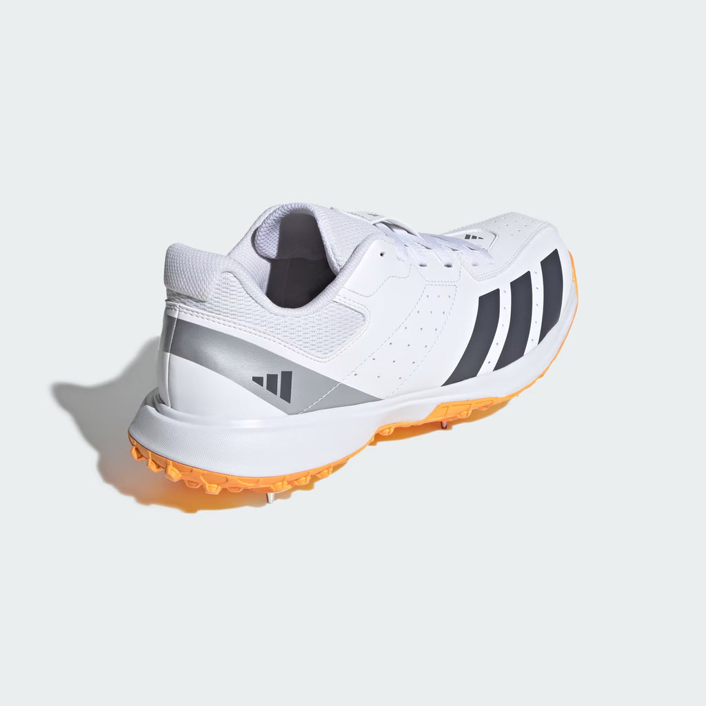Adidas Howzat Spike Cricket Trainers Cloud White / Aurora Onix / Lucid Tangerine