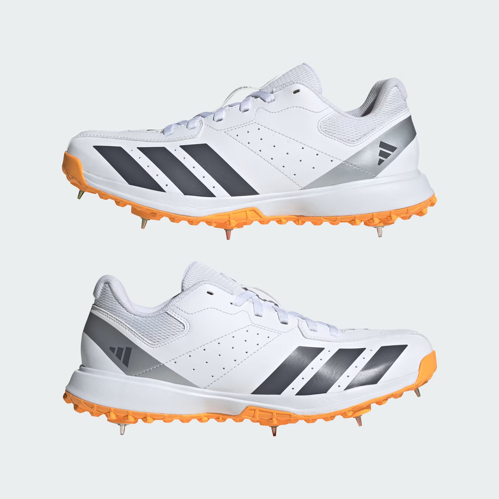 Adidas Howzat Spike Cricket Trainers Cloud White / Aurora Onix / Lucid Tangerine